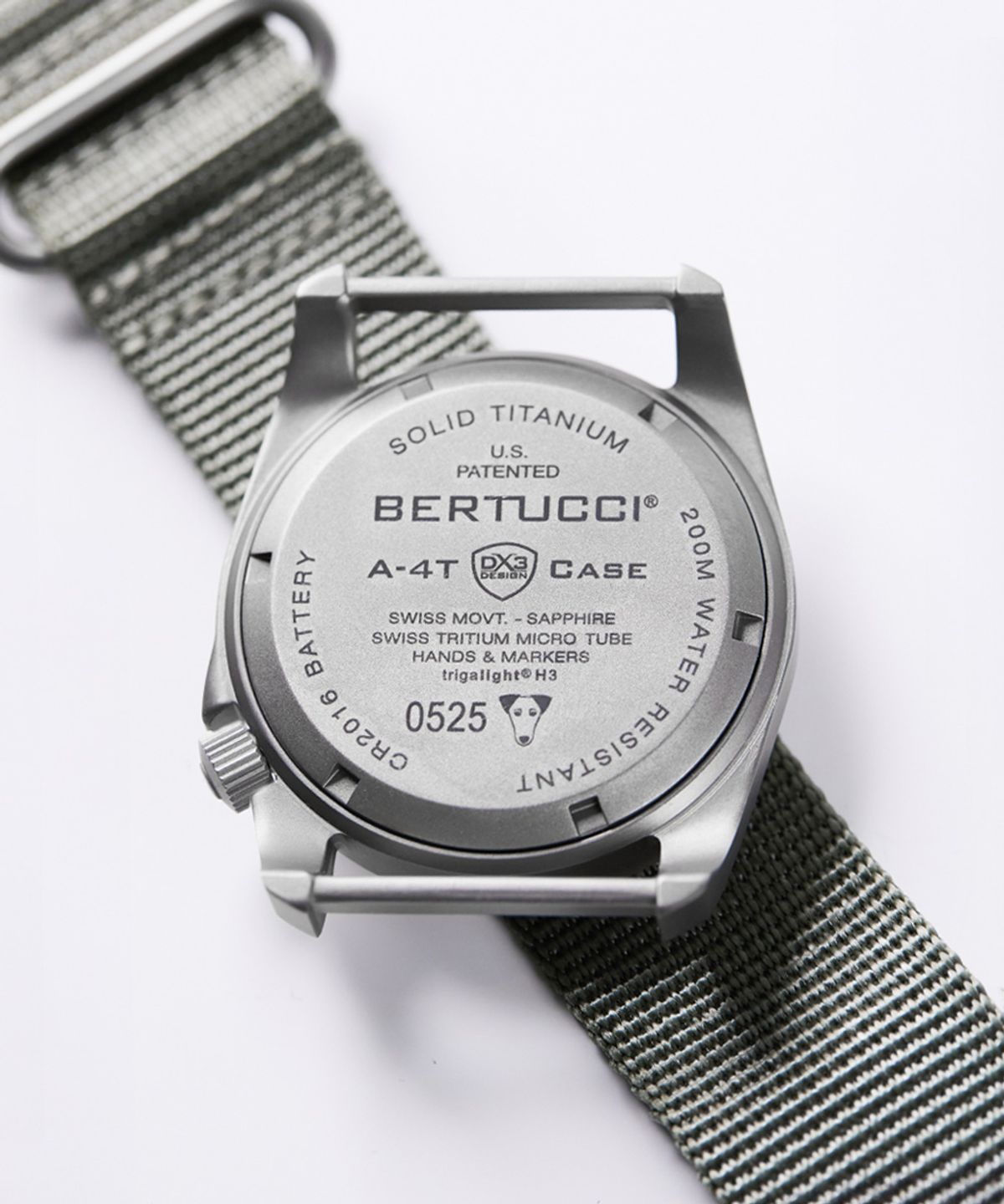 베르투치(BERTUCCI) A-4T 슈퍼양키 일루미네이트 티타늄 필드워치 13481