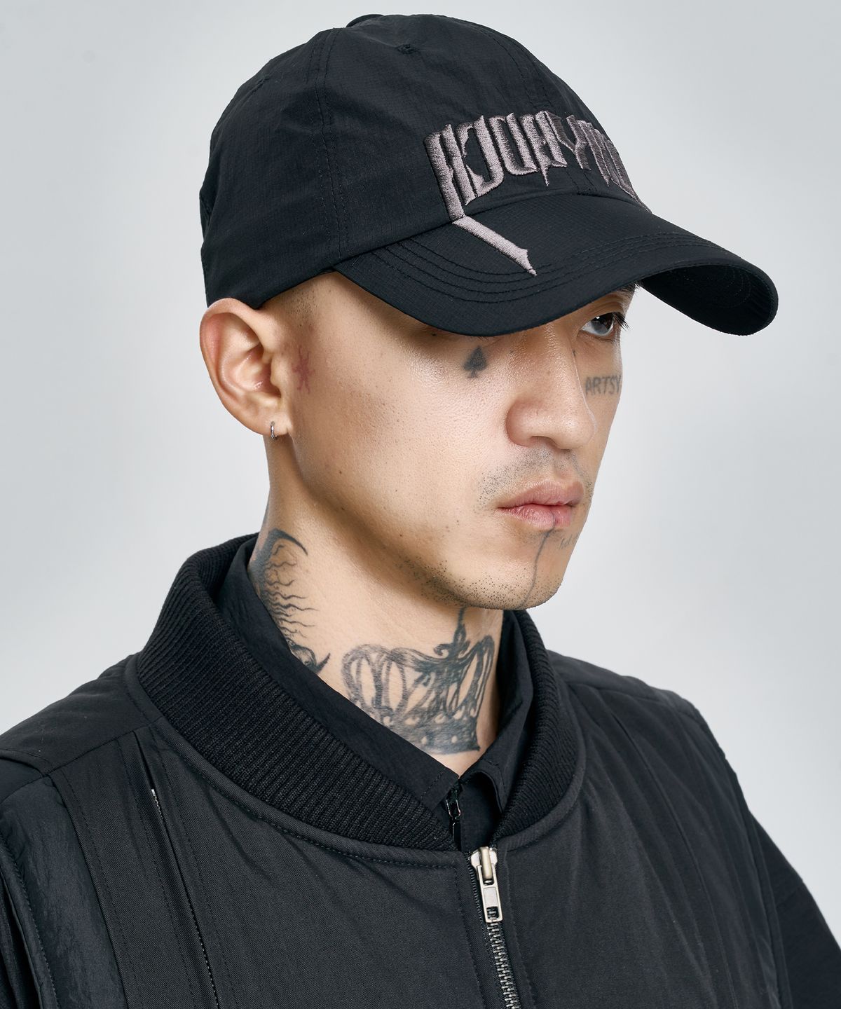 아조바이아조(AJOBYAJO) Arch Logo Nylon Cap [BLACK]