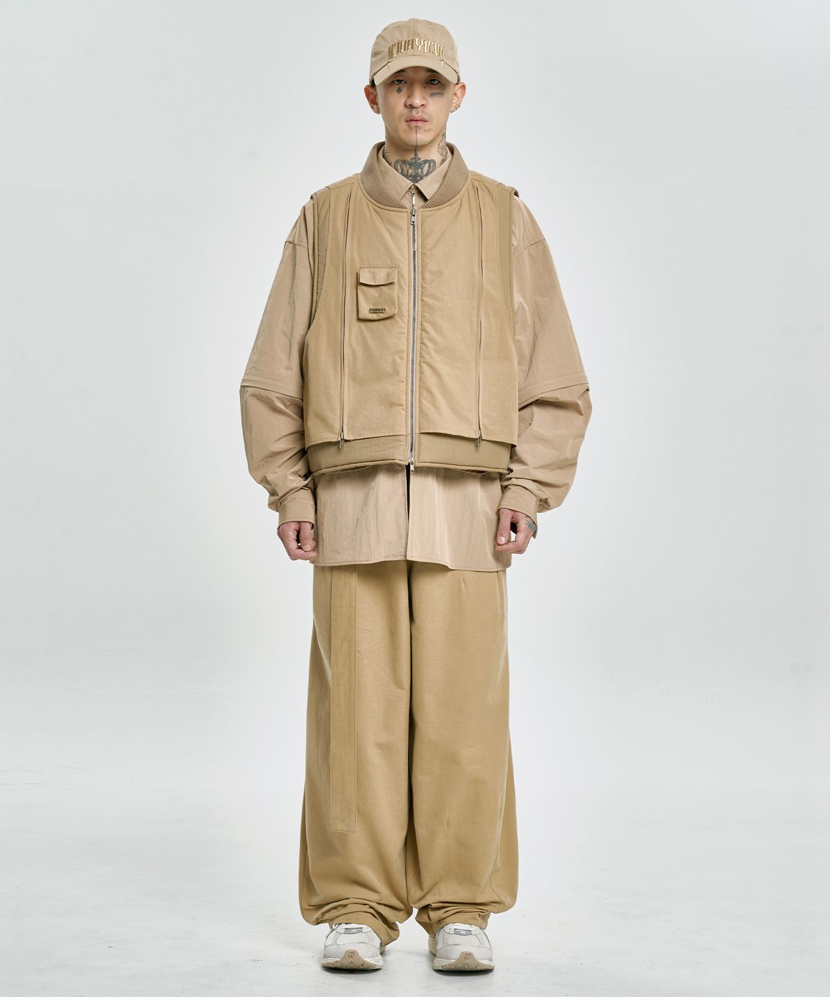 아조바이아조(AJOBYAJO) Layered Padded Zip Up Vest [BEIGE]