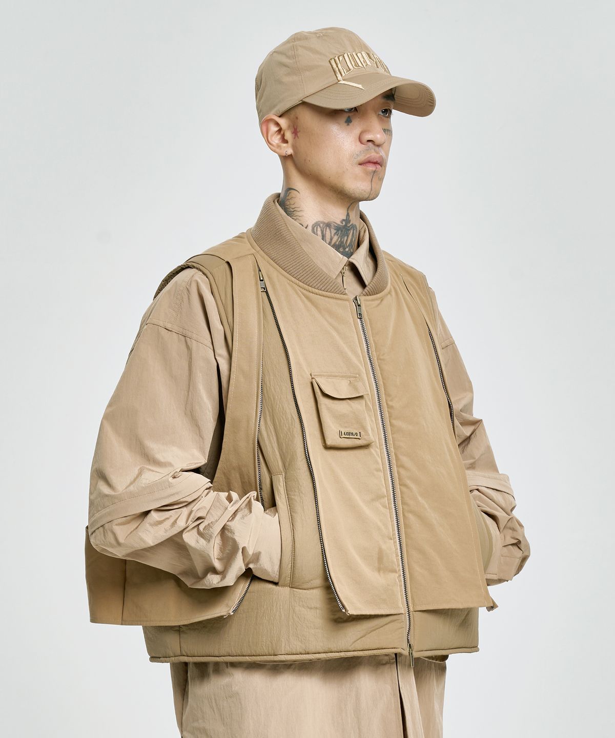 아조바이아조(AJOBYAJO) Layered Padded Zip Up Vest [BEIGE]