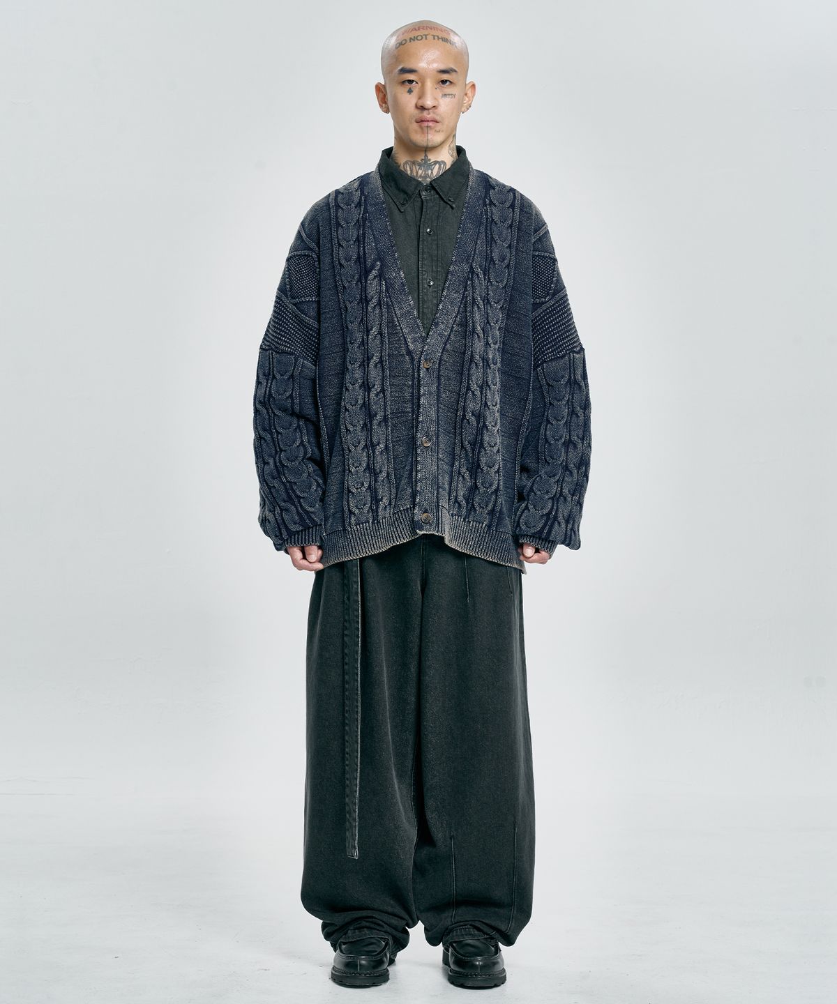 아조바이아조(AJOBYAJO) Cable Washed Cardigan [NAVY]