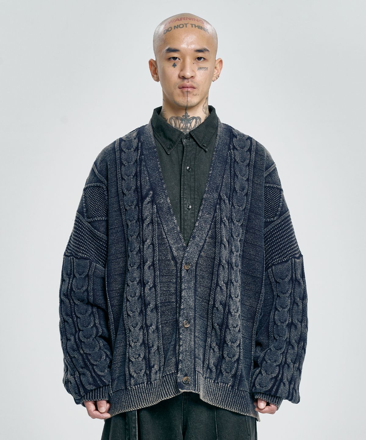아조바이아조(AJOBYAJO) Cable Washed Cardigan [NAVY]