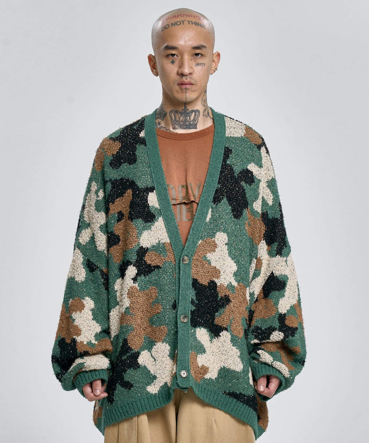 아조바이아조(AJOBYAJO) Teddy Bear Camouflage Cardigan [KHAKI]