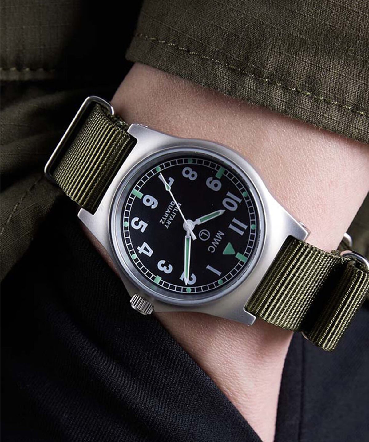 엠더블유씨 시계(MWC WATCH) G10 오리지널 - 실버X올리브