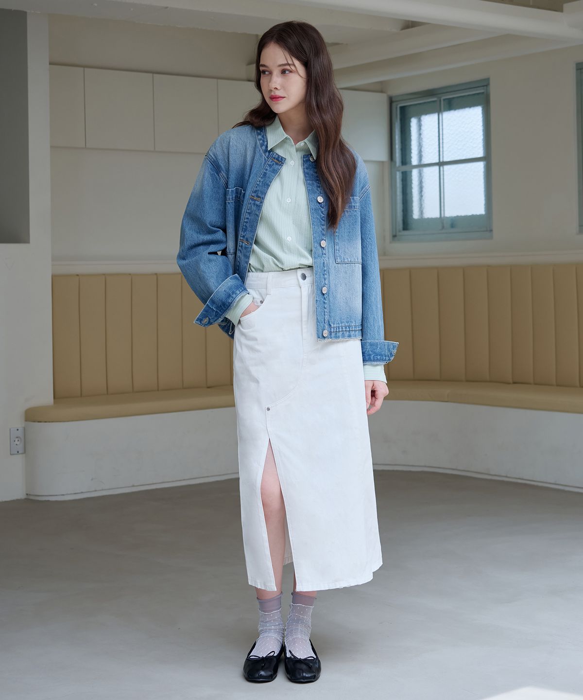 드로우핏 우먼(DRAWFIT WOMEN) 버티컬 라인 데님 롱 스커트 [L.BEIGE]