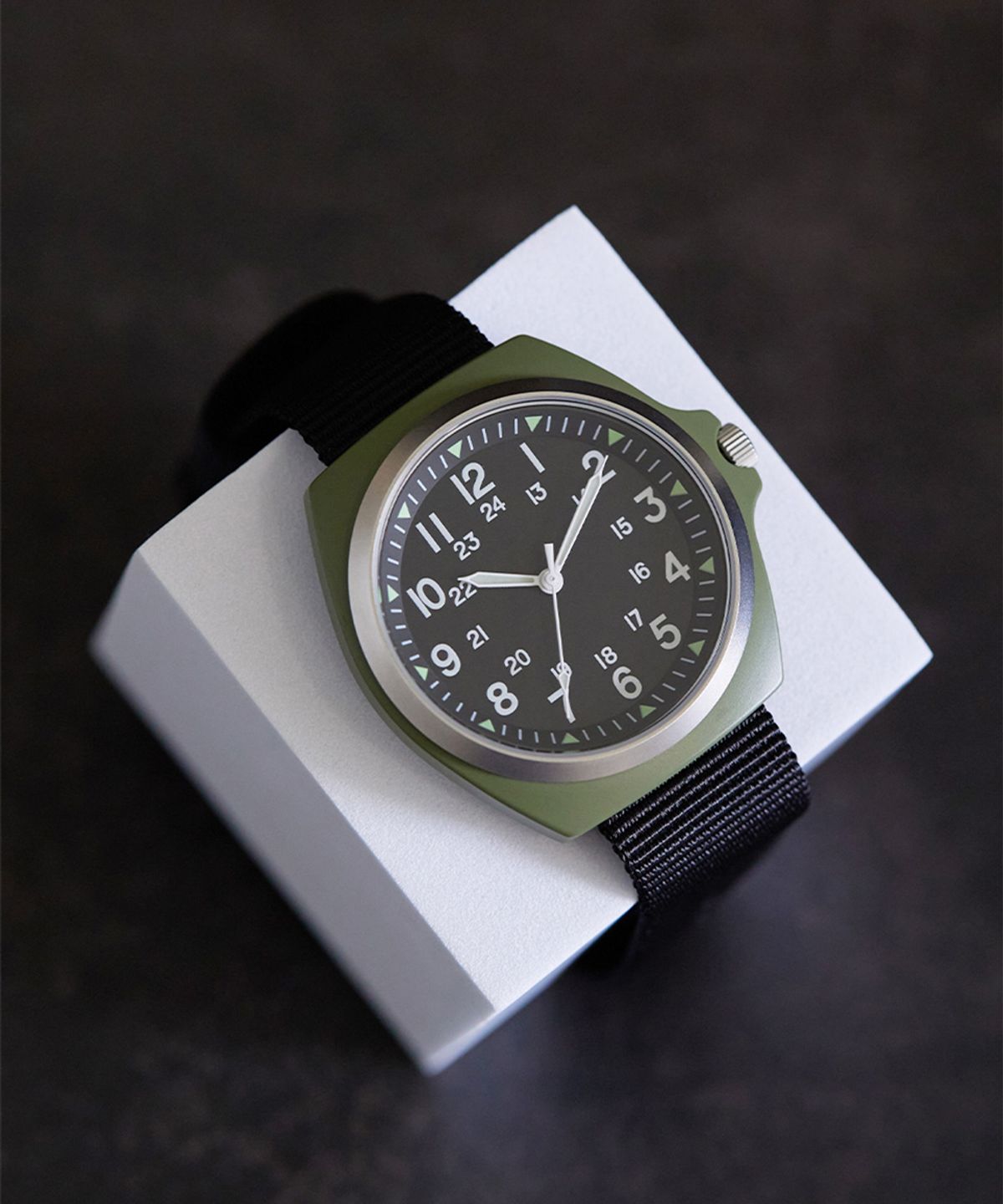 엠더블유씨 시계(MWC WATCH) 이라크전 미군시계 올리브X블랙
