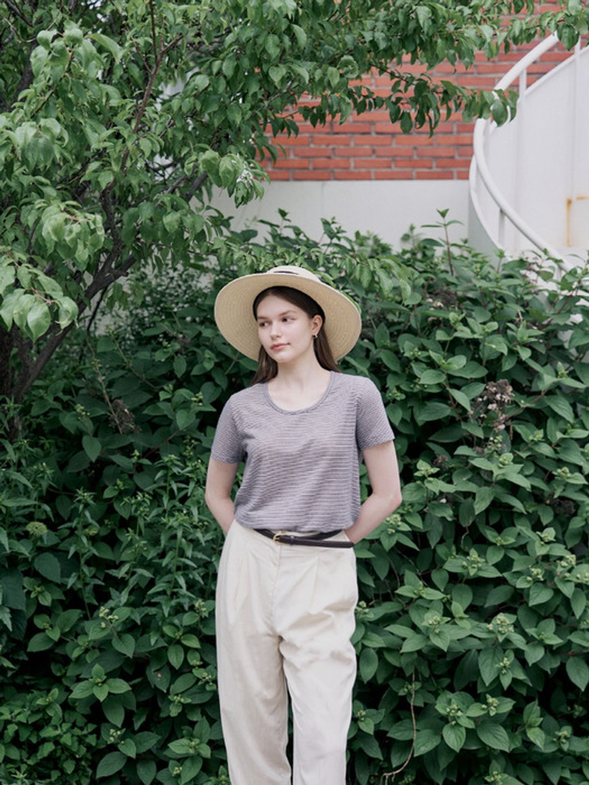 로브로브(LOVLOV) NOAH LINEN T-SHIRT