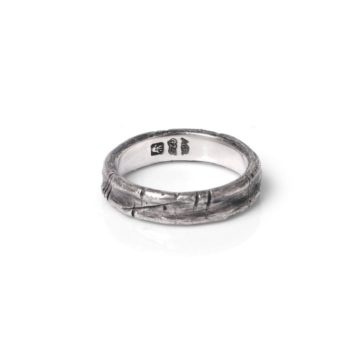 어 그라운드 링(AGROUNDRING) Crumpled Ring
