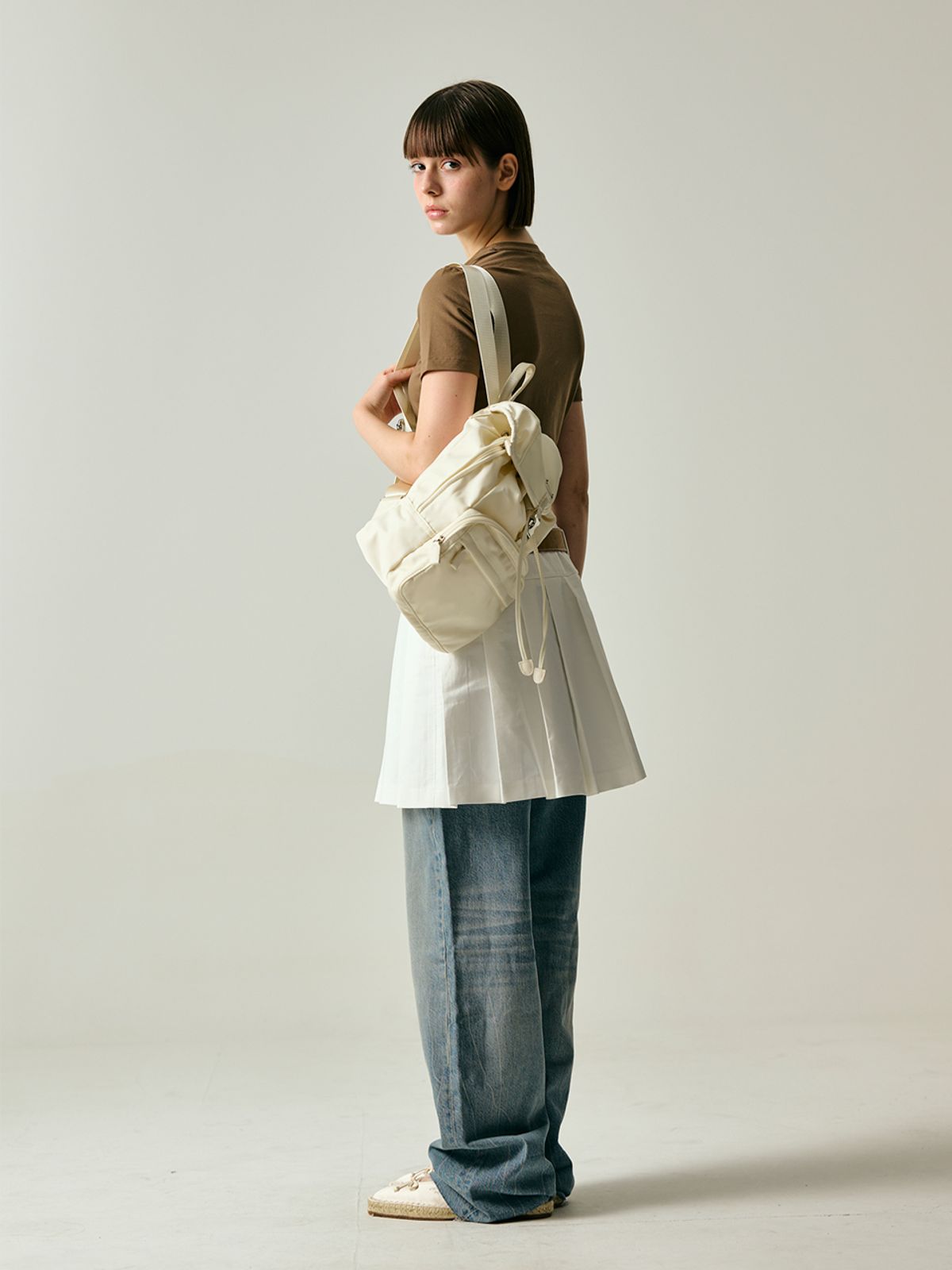 샐볼(SALBOL) SYMBOL NYLON SMALL BACKPACK [IVORY]