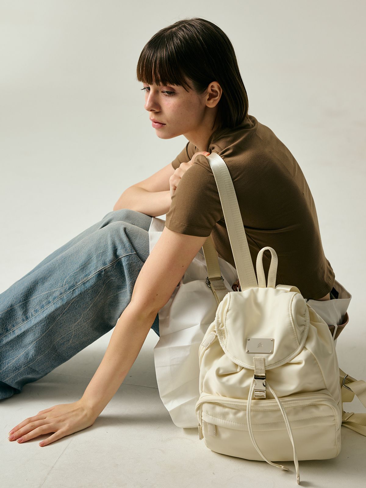 샐볼(SALBOL) SYMBOL NYLON SMALL BACKPACK [IVORY]