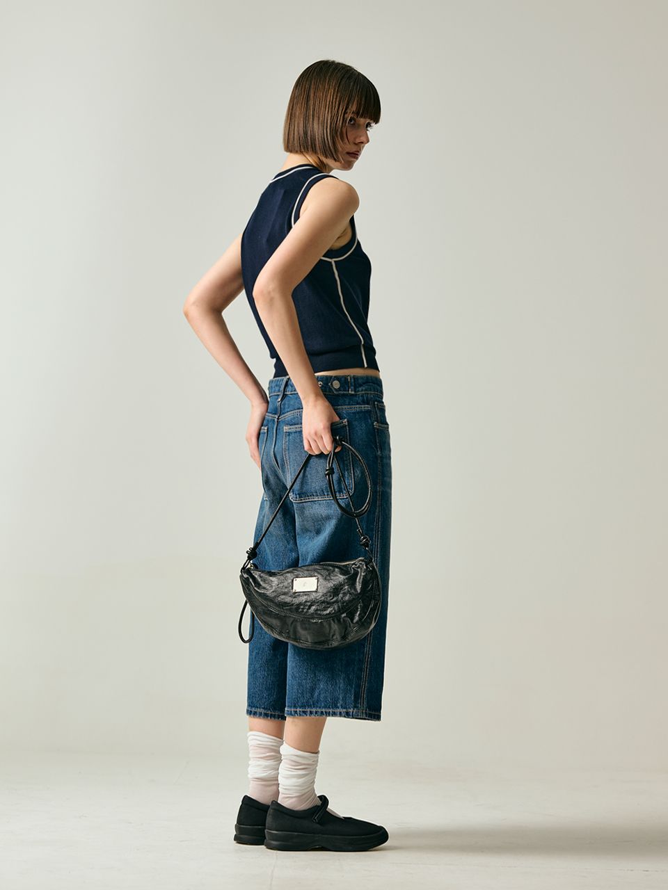 【SALAD BOWLS】LEATHER CROSS POUCH BAG MUSINSA | SALAD BOWLS LEATHER CROSS POUCH BAG[BLACK]
