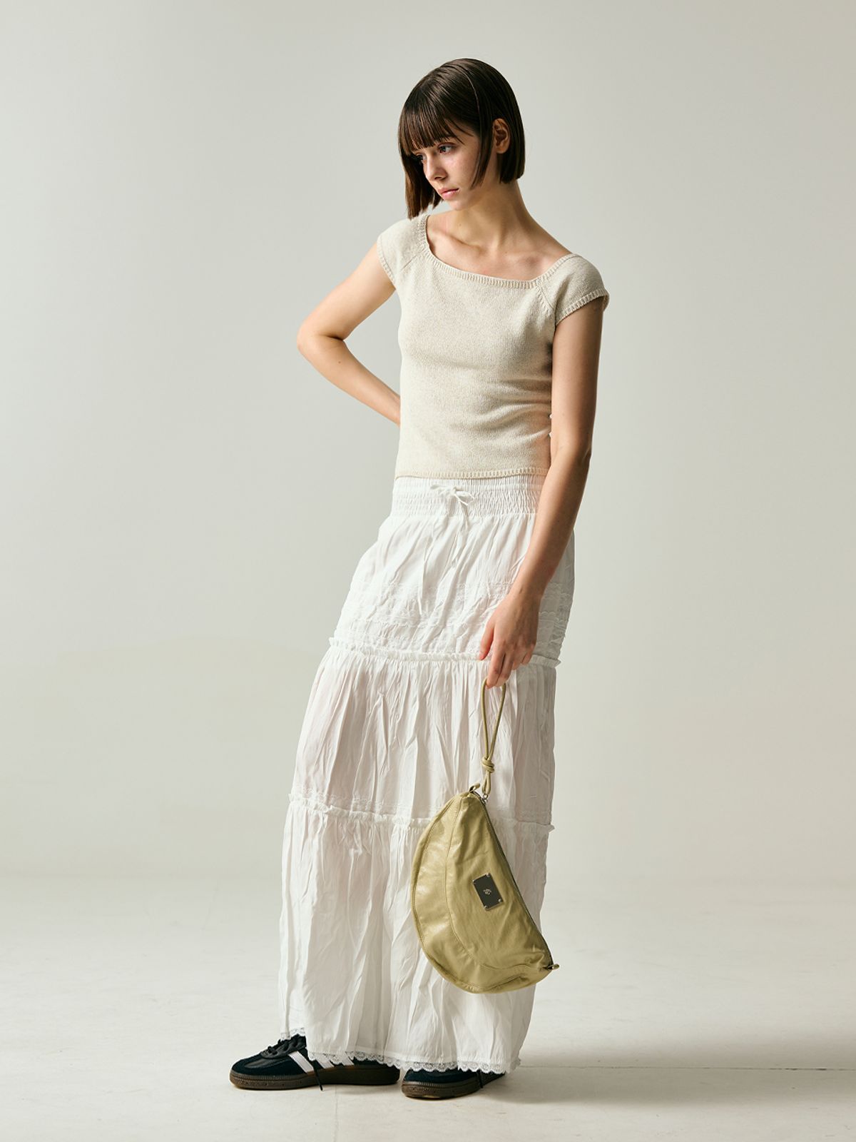 샐볼(SALBOL) LEATHER CROSS POUCH BAG[BEIGE]