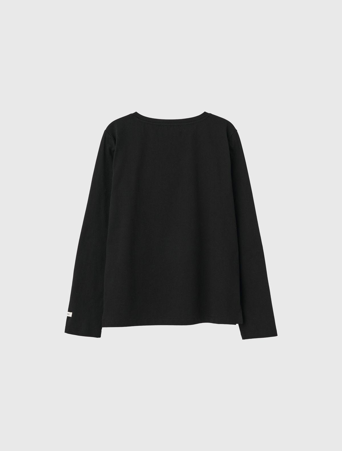 제너럴아이디어(GENERALIDEA) 에센셜 베이직 브이넥 티셔츠 [BLACK] / WBD3L01506
