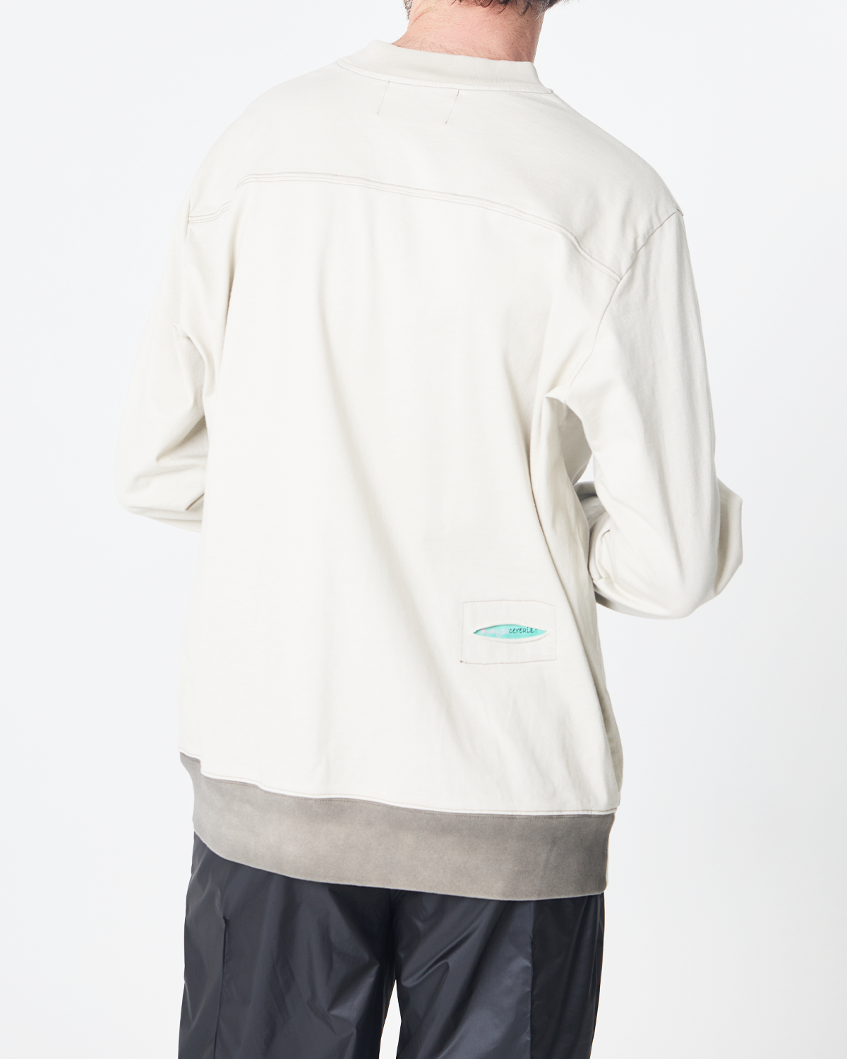 와이쏘씨리얼즈(WHYSOCEREALZ) Gastly Sweats - cream oreo