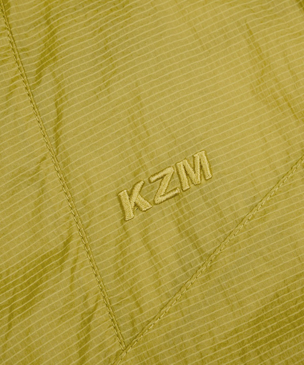 케이지엠(KZM) 패커블 립스탑 경량 바람막이