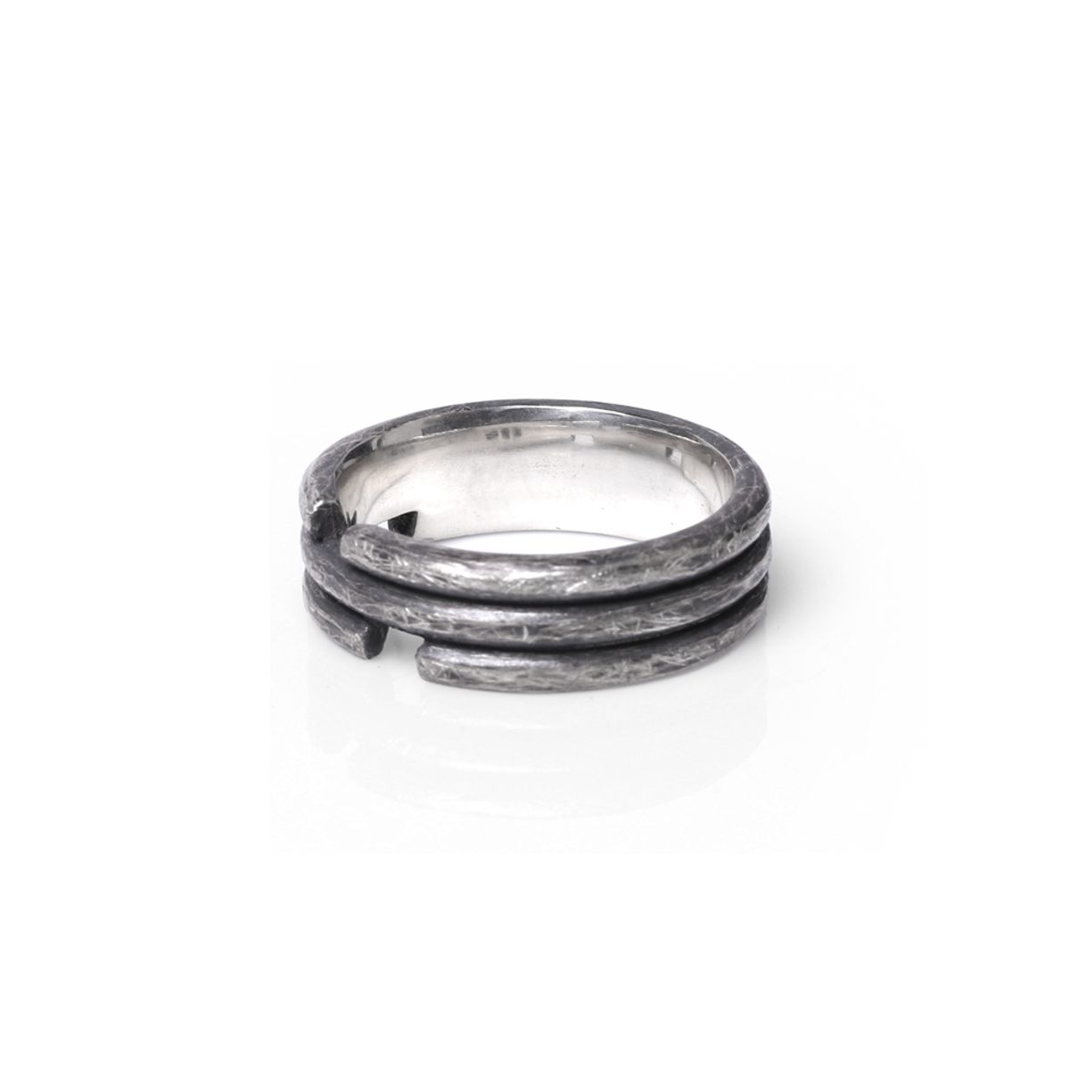 어 그라운드 링(AGROUNDRING) Triple Ring