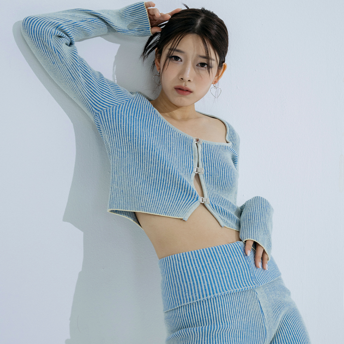 어맵시(AMAPC) 룬 투웨이 숏팬츠 레몬크림