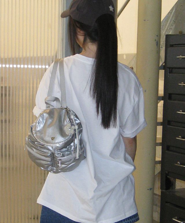 [RONRON] / ☆ RUFFLE POINTED MINI BACKPACK / SILVER MUSINSA | RONRON RUFFLE POINTED MINI BACKPACK SILVER