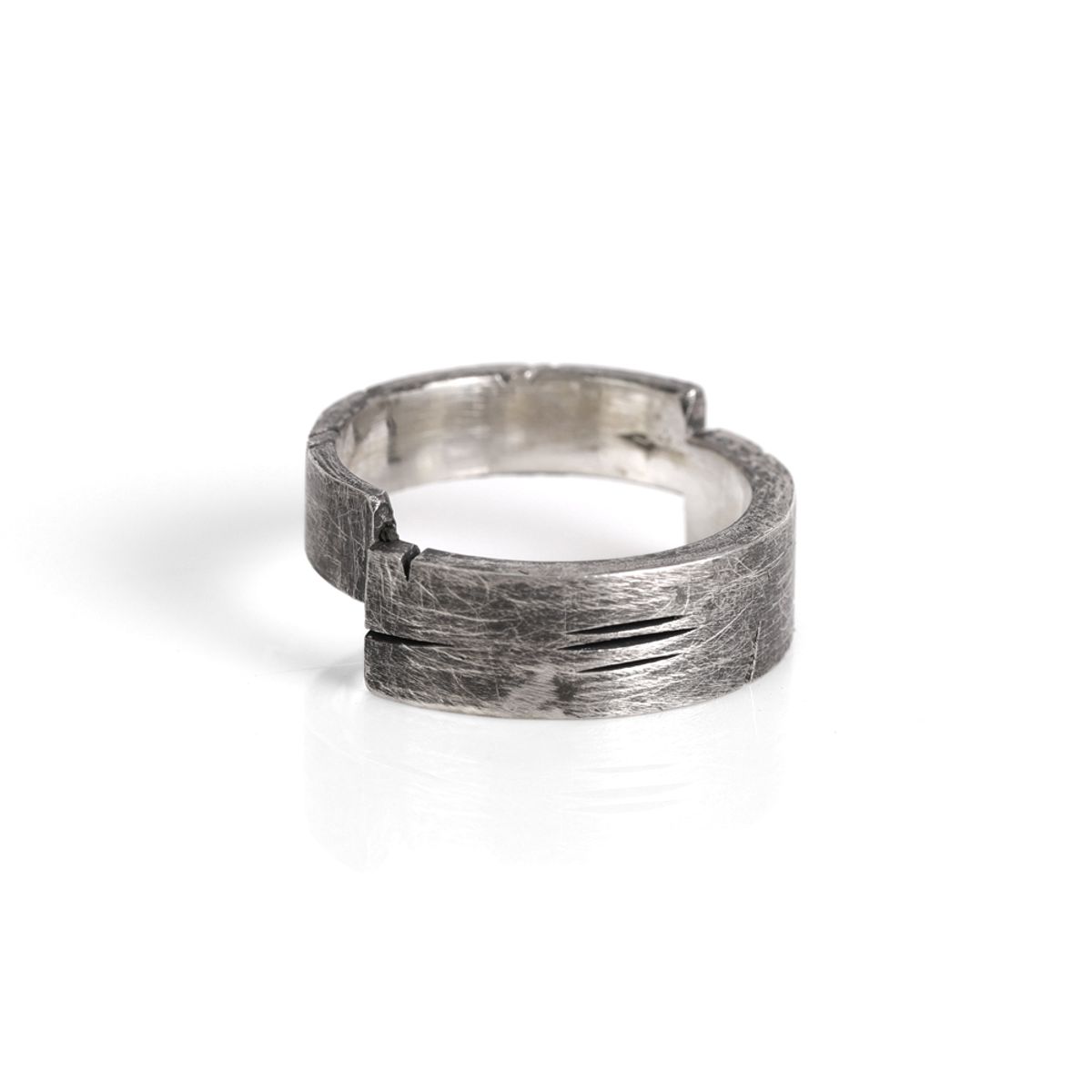어 그라운드 링(AGROUNDRING) Rapport Ring