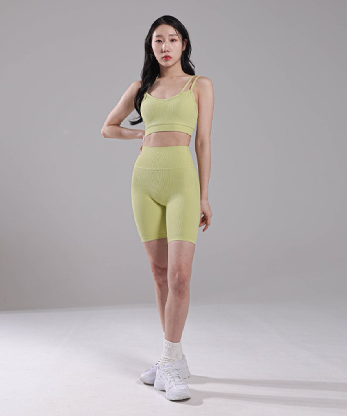 모어아웃(MOREOUT) 여성요가복 골지 스포츠 브라탑 2TT4230