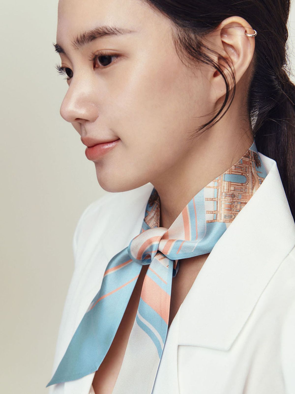 생럭슈(SAINTLUXURE) 킨트 스카이블루
