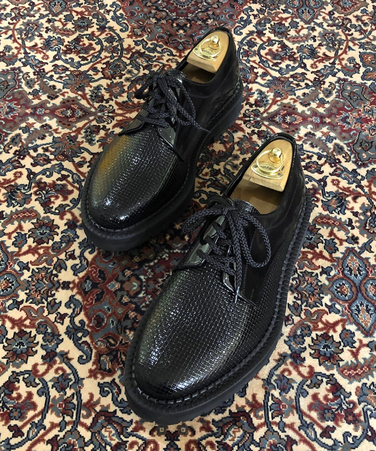 조앤슈(JOENSHOE) 디그니티 체크 워커 블랙