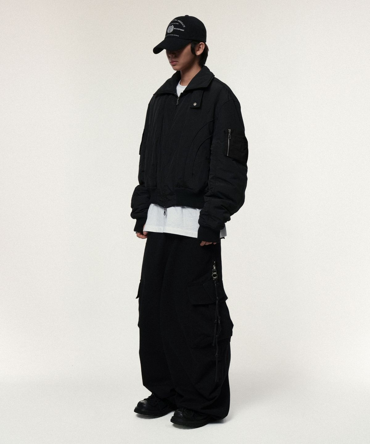 아이돈워너셀(IDWS) Andy Twill Balloon Cargo Pants Black