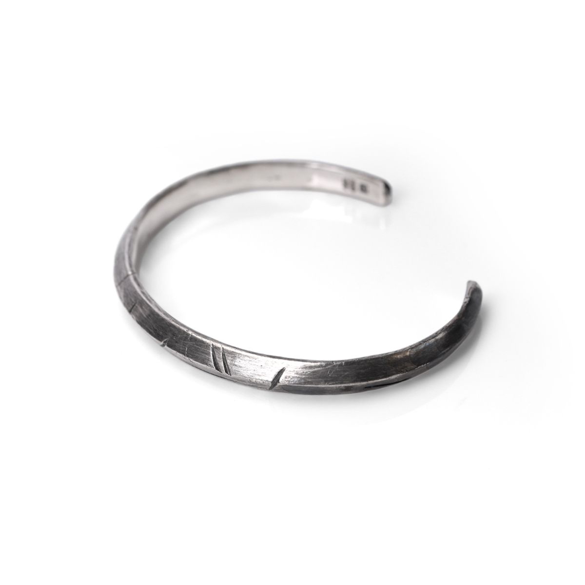 어 그라운드 링(AGROUNDRING) Triangle Bangle