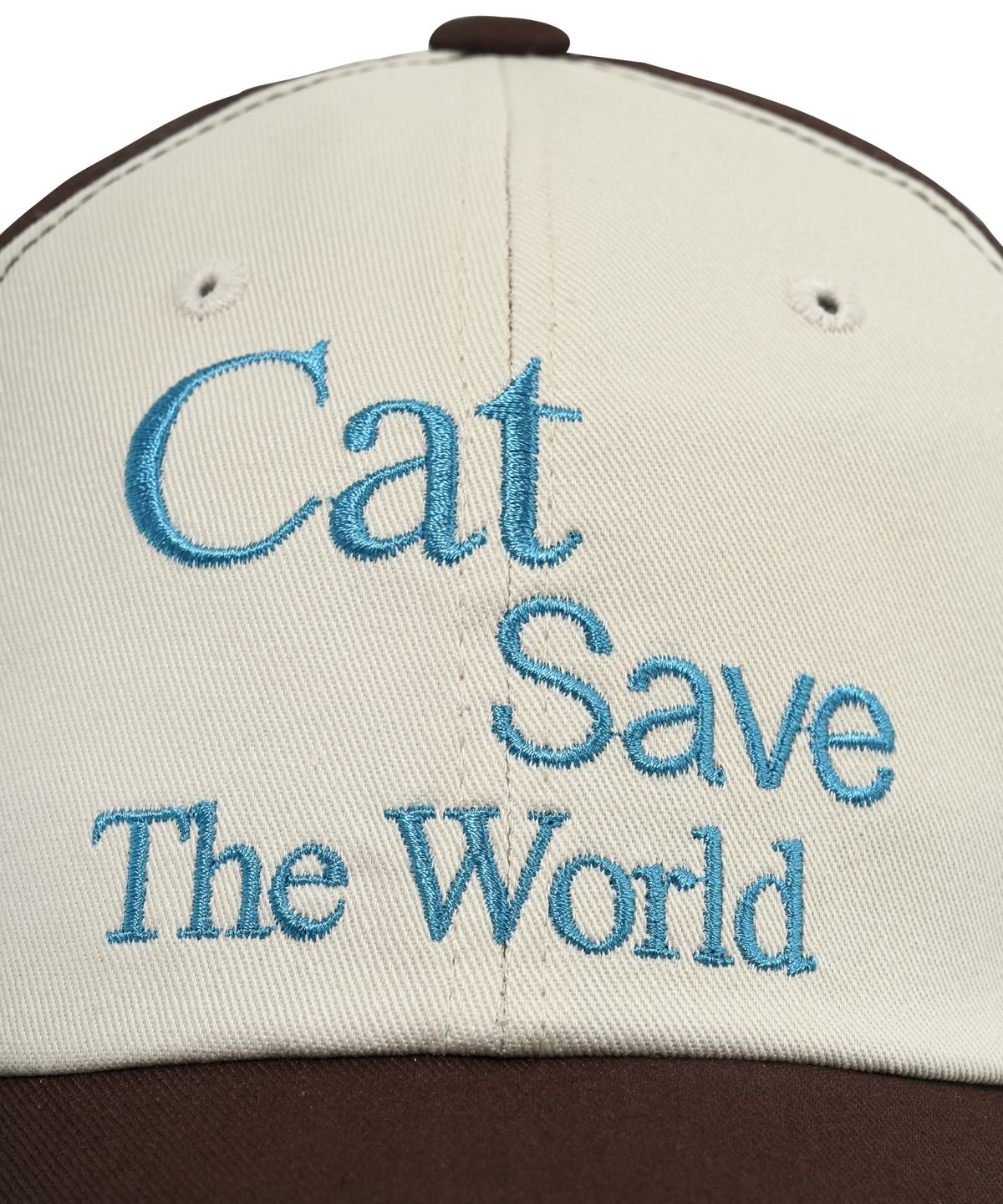 캣세이브더월드(CATSAVETHEWORLD) 슬로건 레터링 투톤 배색 볼캡 (브라운)