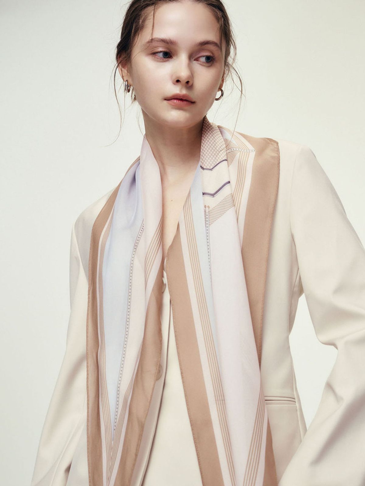 생럭슈(SAINTLUXURE) 아르 퍼플베이지