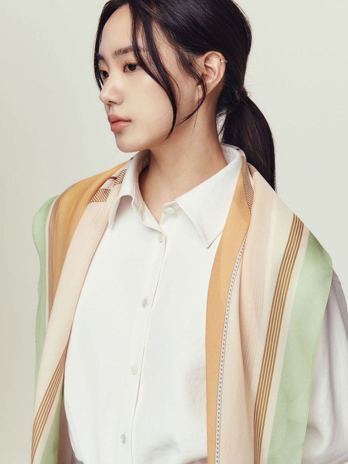 생럭슈(SAINTLUXURE) 아르 그린베이지