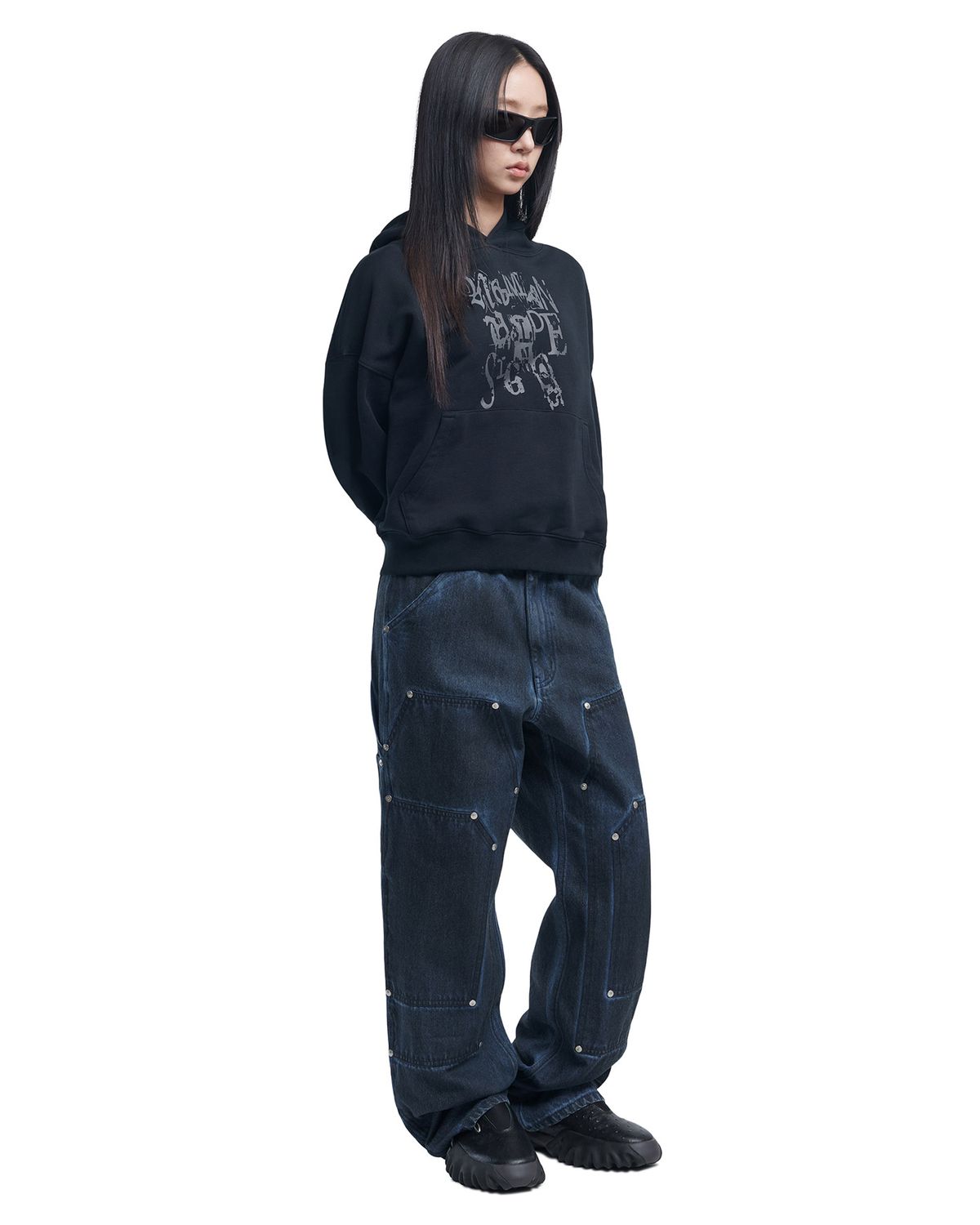 노매뉴얼(NOMANUAL) C.F HOODIE - BLACK