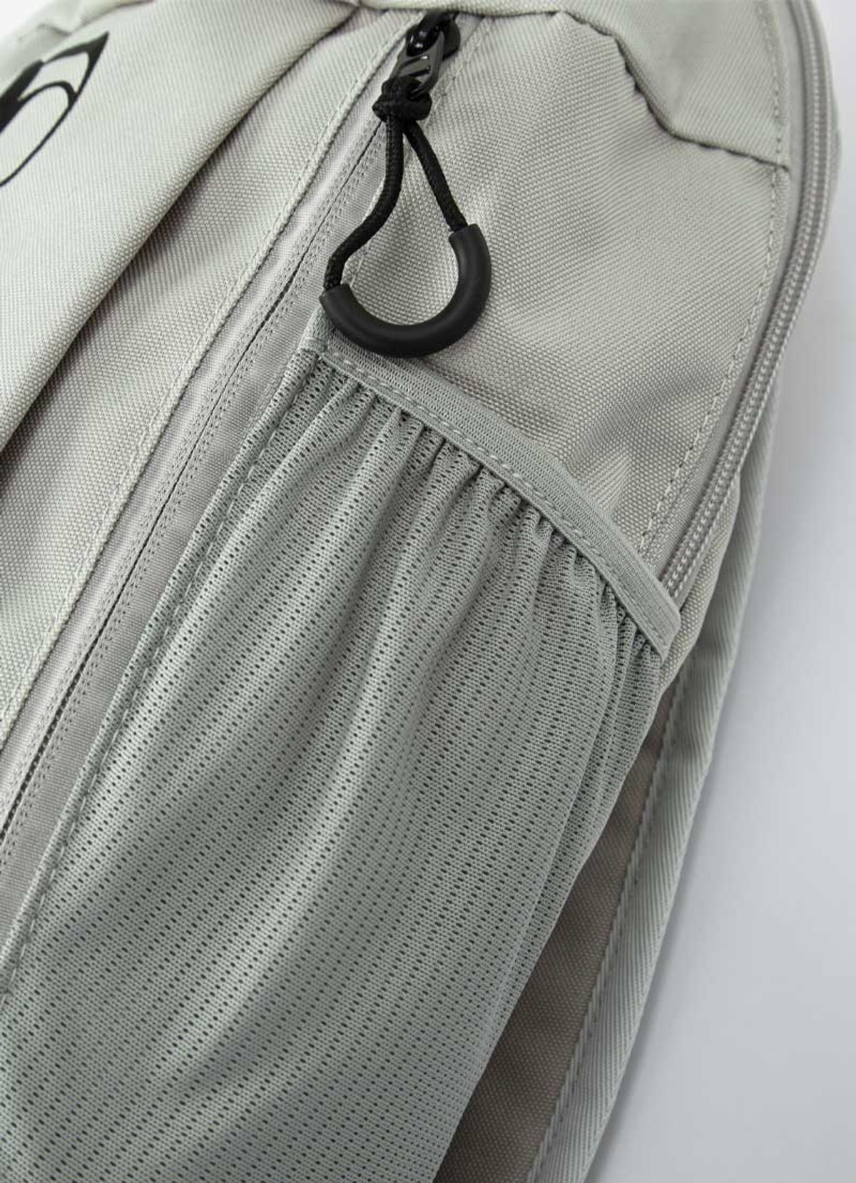 애즈온(ASON) BEETLES BACKPACK / GRAY