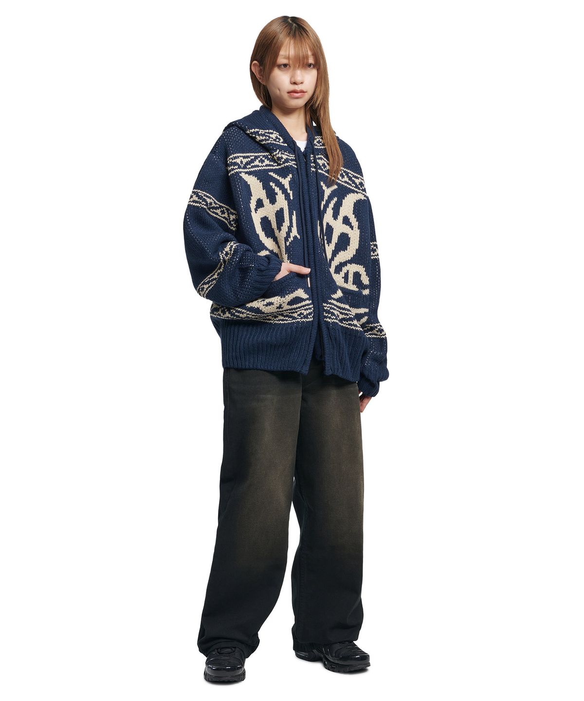 노매뉴얼(NOMANUAL) COWICHAN HOODED ZIP-UP - NAVY
