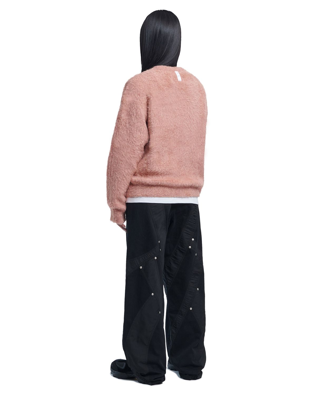노매뉴얼(NOMANUAL) CROPPED HAIRY KNIT - PEACH