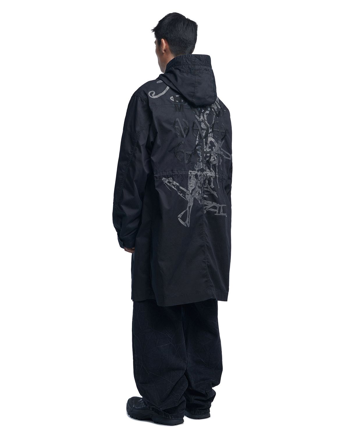노매뉴얼(NOMANUAL) HOODED G.P FIELD JACKET - CHARCOAL