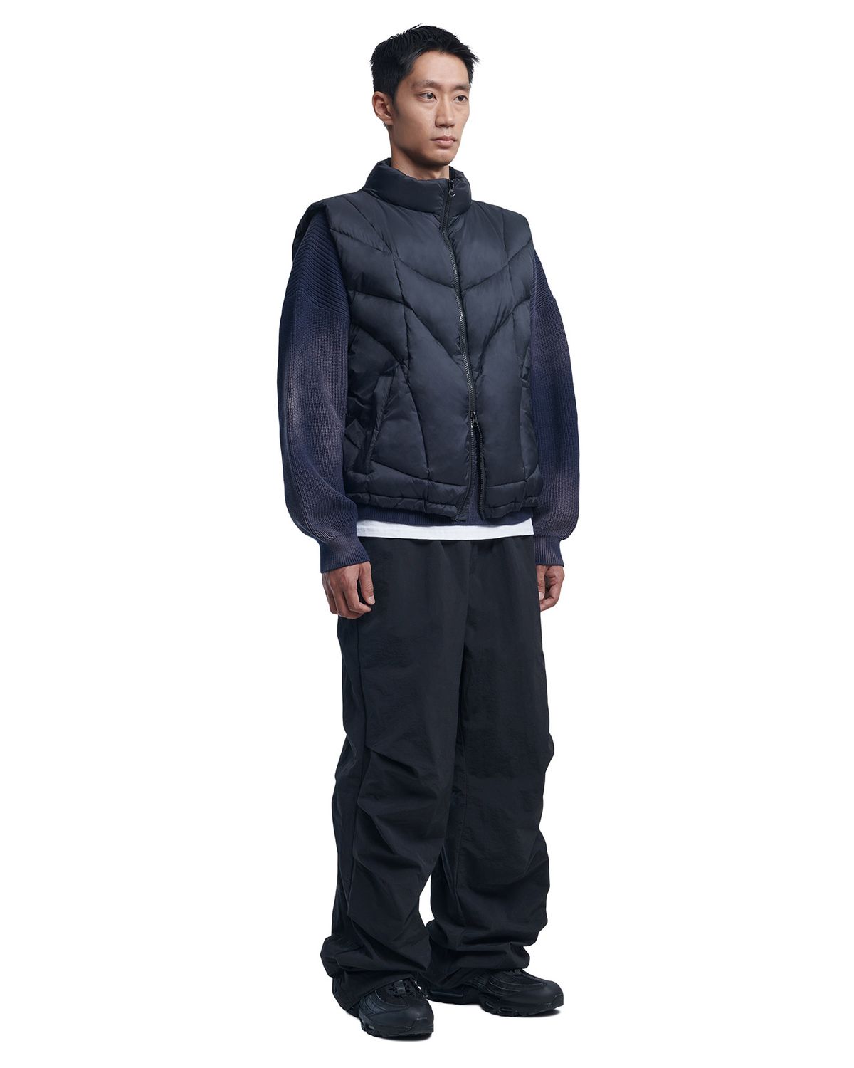 노매뉴얼(NOMANUAL) PARABOLA DUCK DOWN VEST - BLACK