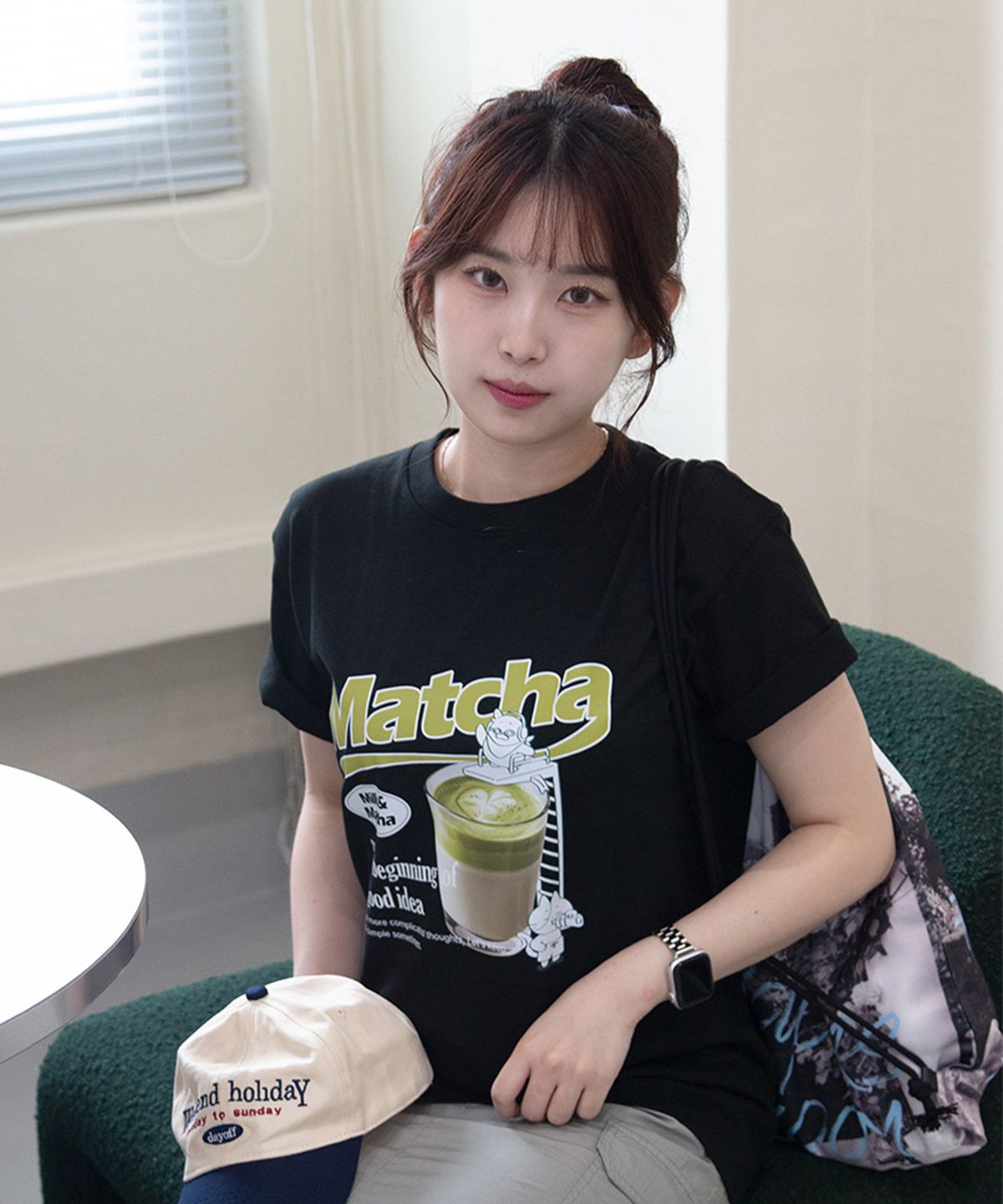 티저트(TEESSERT) 말차 프린팅 라운드 면 반팔티셔츠 (화이트,블랙) DS_01