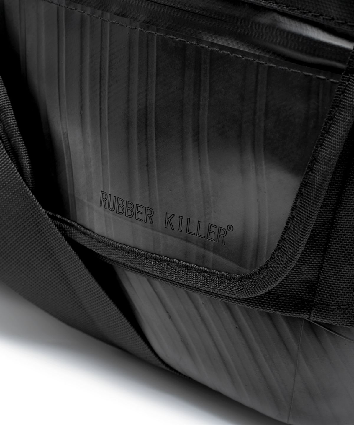 러버킬러(RUBBERKILLER) 프레드 크로스 카메라백 [블랙]