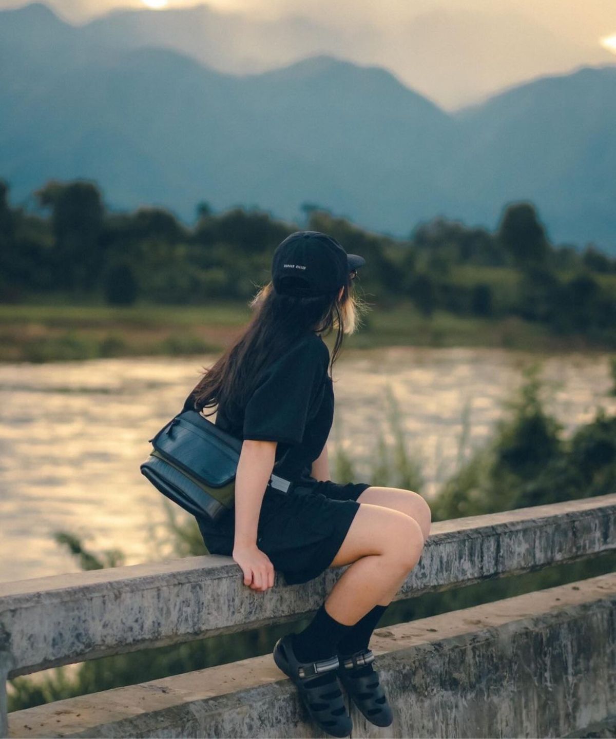 러버킬러(RUBBERKILLER) 케빈 메신저백_S [블랙]