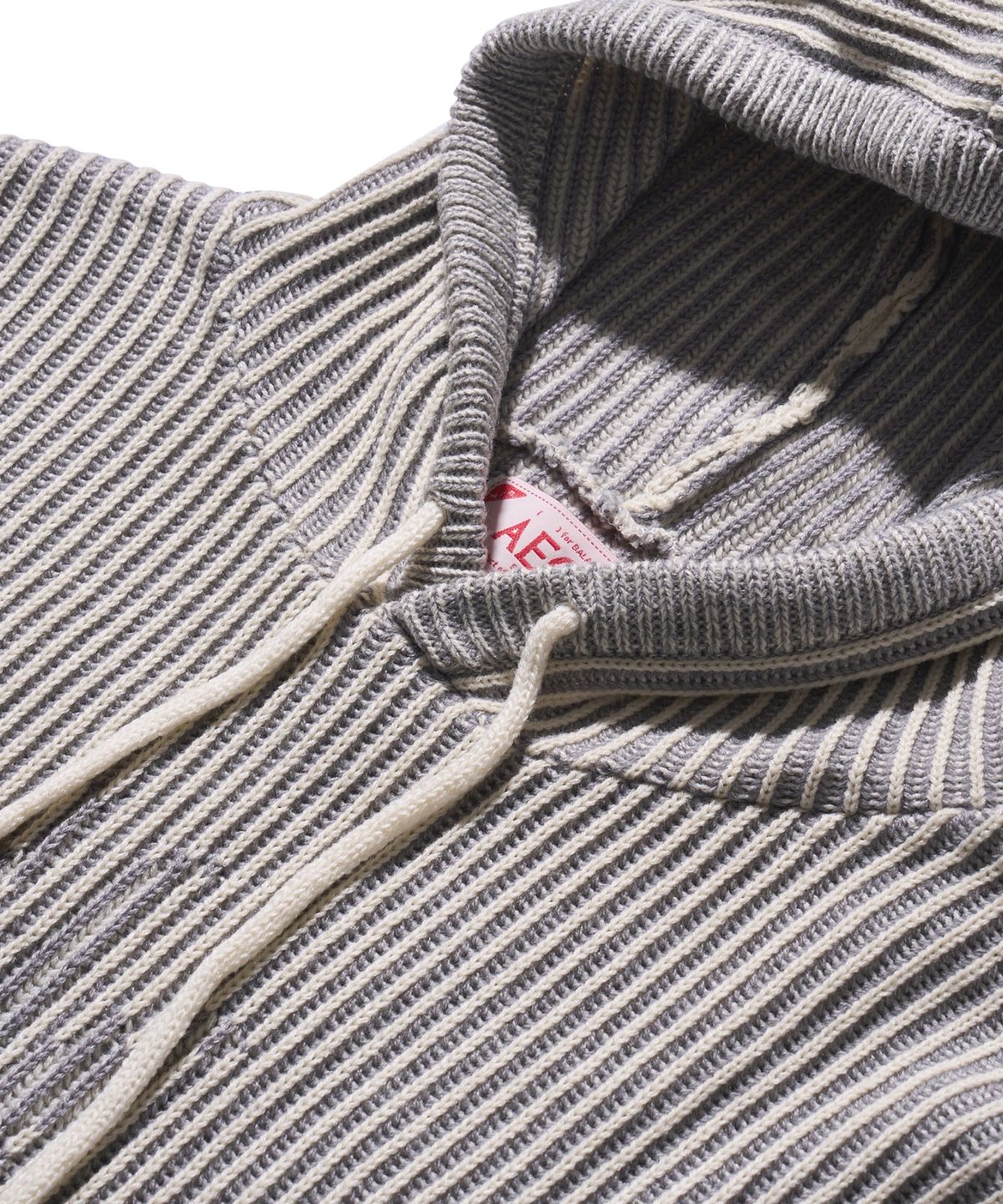 에이카화이트(AECA) MOUNTAIN TWO TONE HOOD KNIT-CREAM