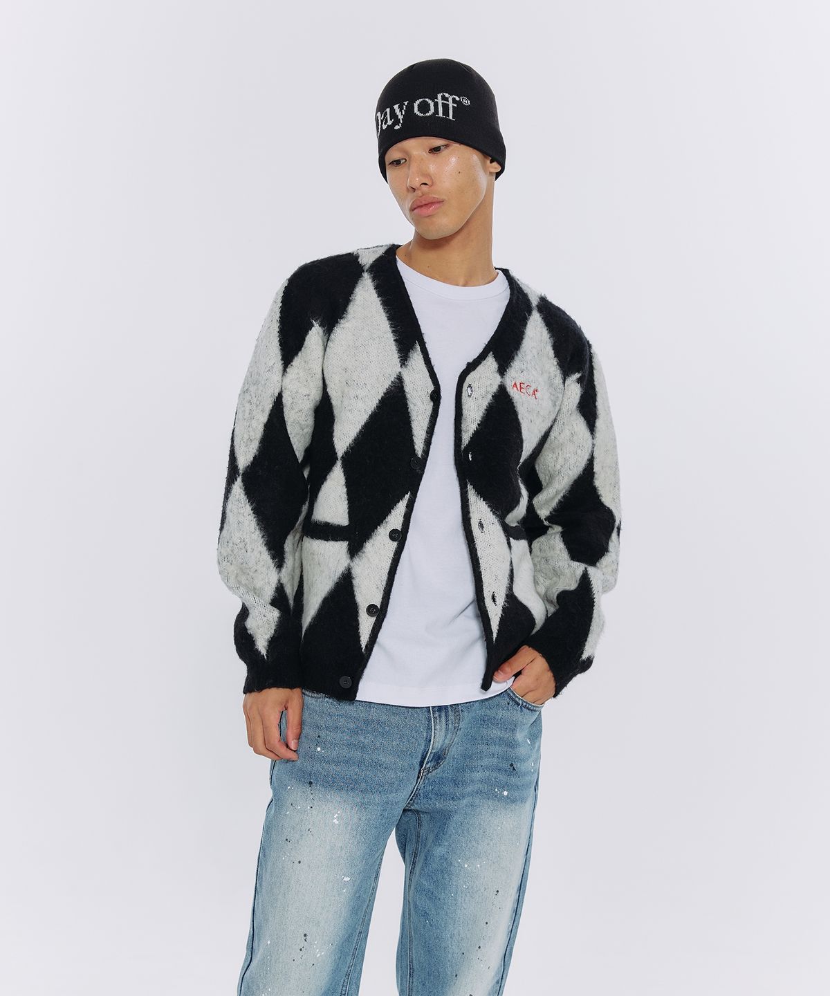 에이카(AECA) ARGYLLE DOODLE CARDIGAN-BLACK
