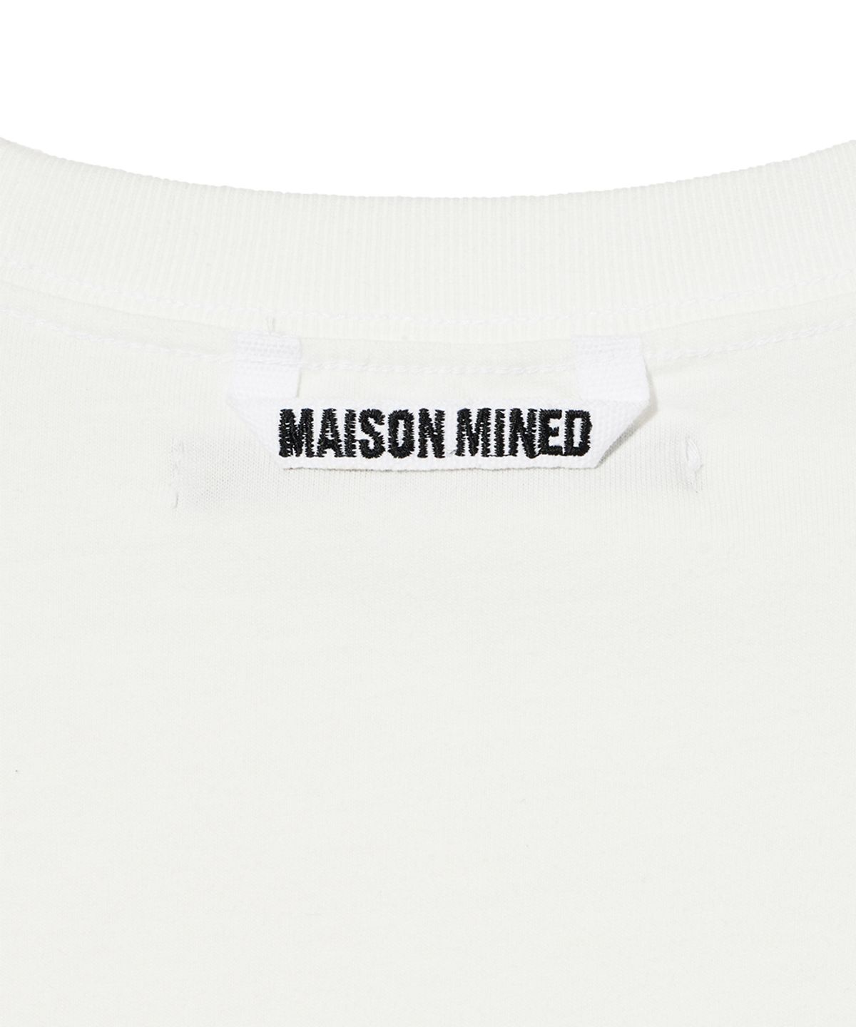메종미네드(MAISON MINED) DOODLE HEART HALF T WHITE