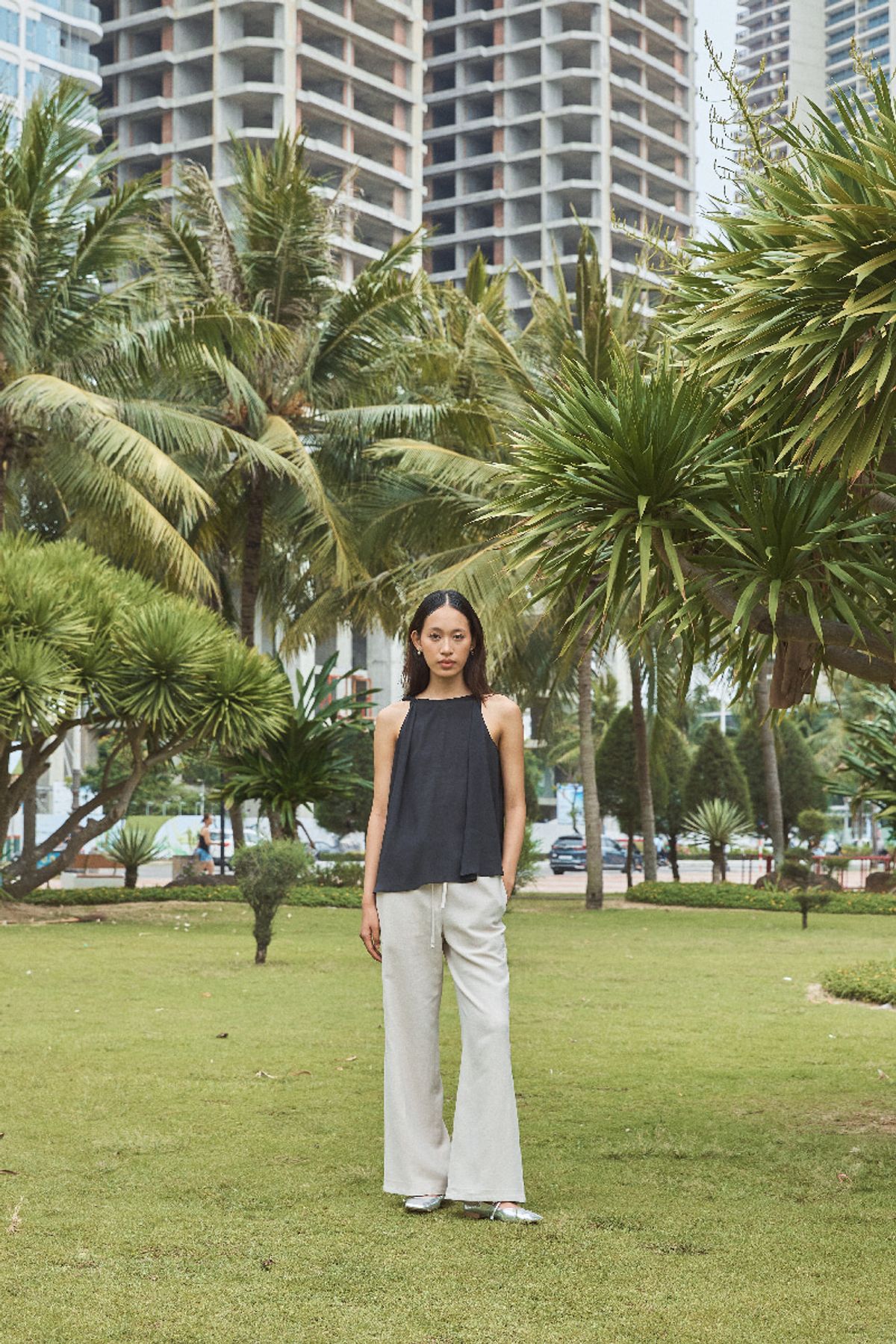 큐피도(KUPIDO) Siera twist Blouse _ black