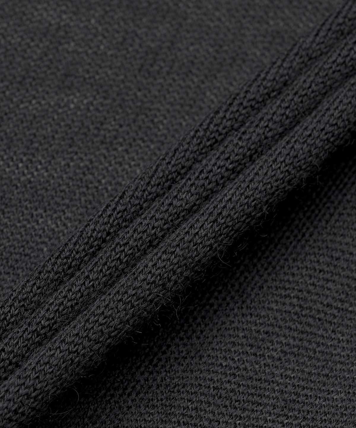 질 샌더(JIL SANDER) 롱 슬리브 크루넥 슬림핏 가디건 - 블랙 / J01HP0004J14501001