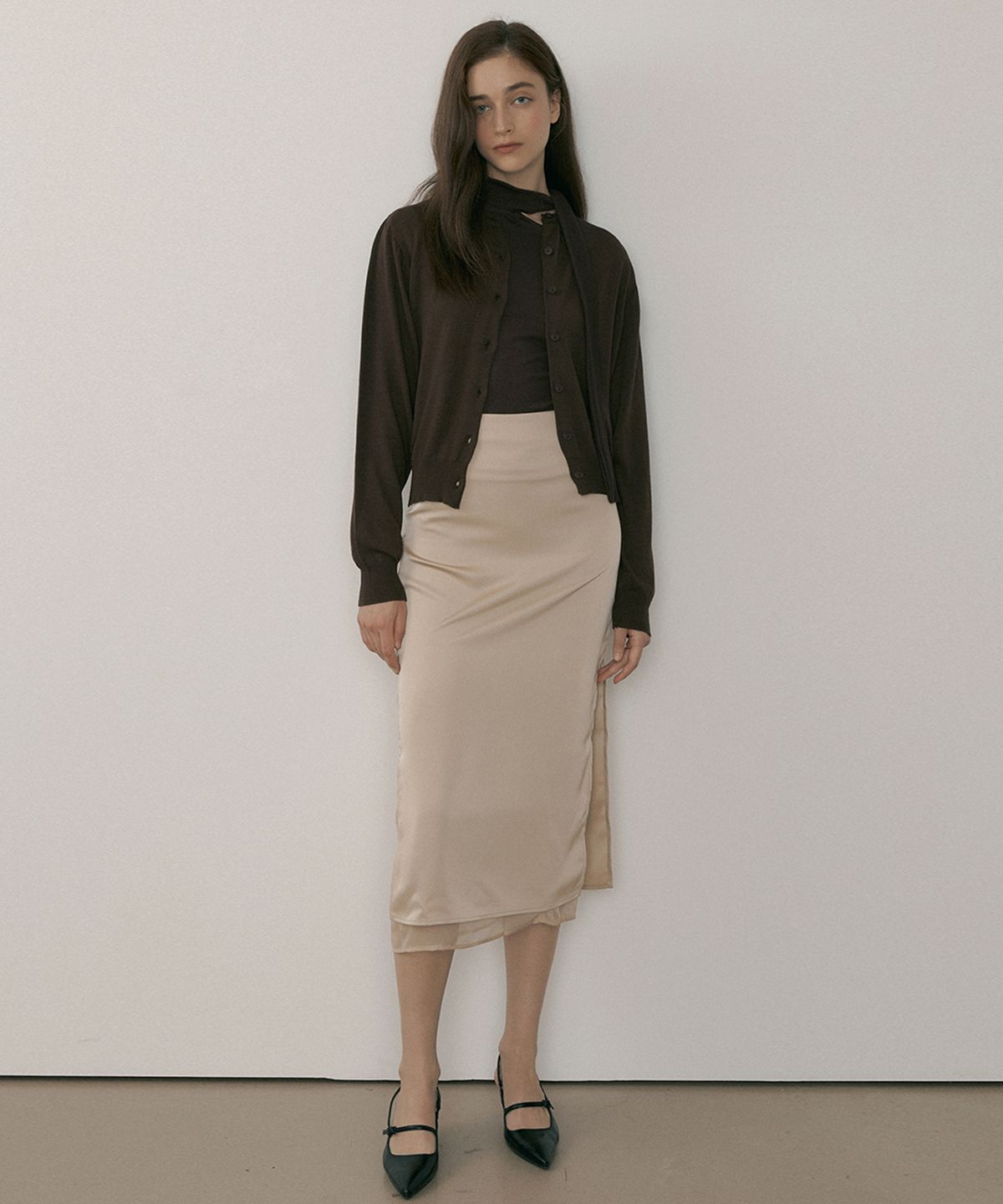 리올그(REORG) ESSENTIAL CARDIGAN BROWN