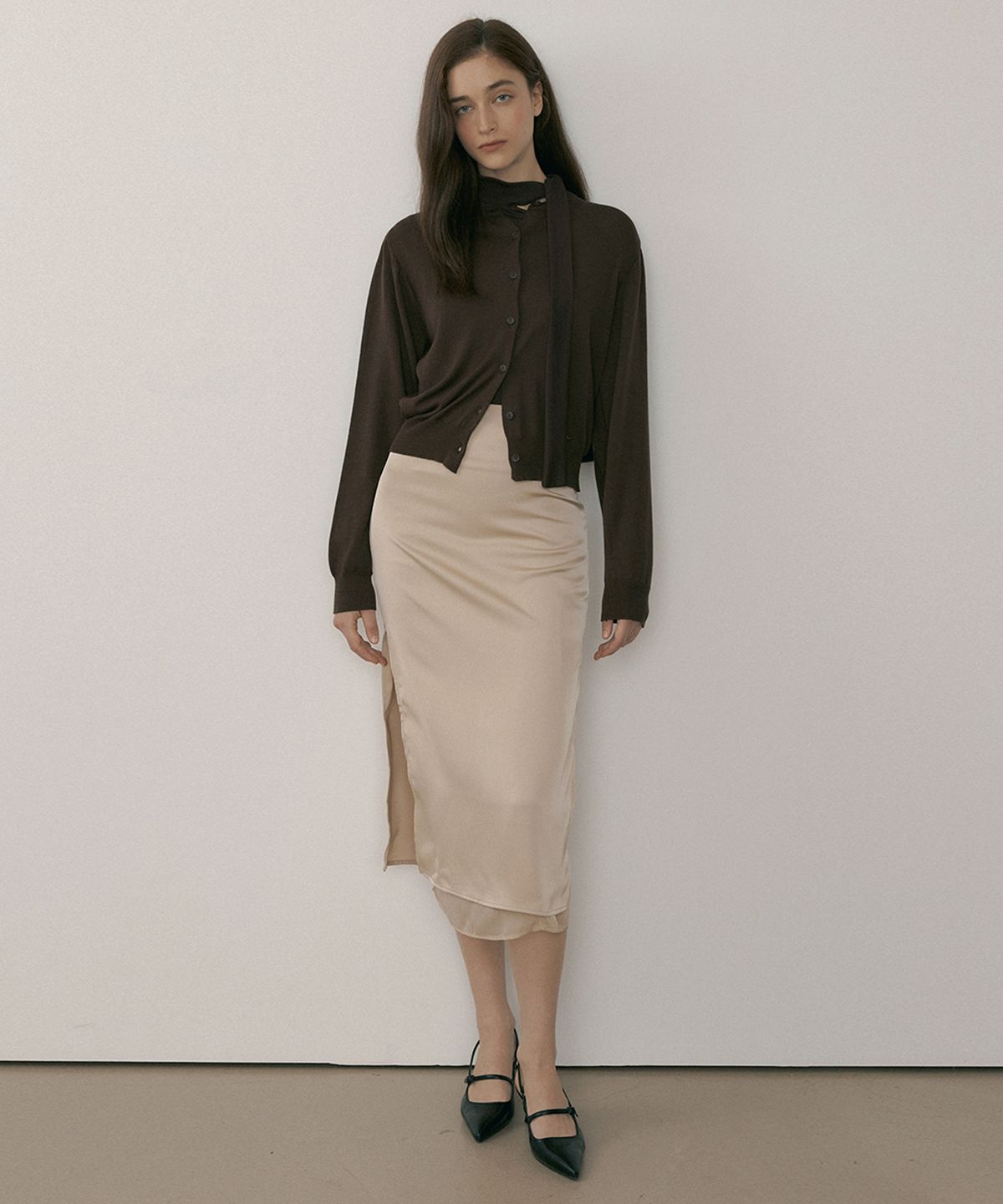 리올그(REORG) ESSENTIAL CARDIGAN BROWN