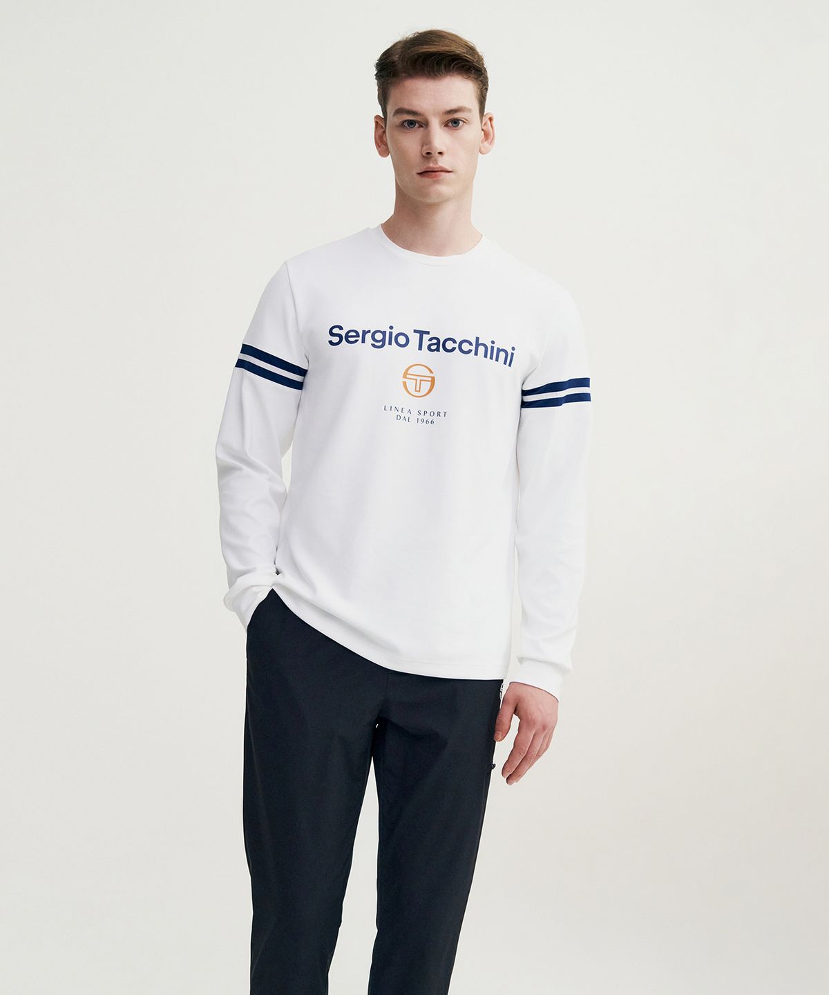 세르지오 타키니(SERGIO TACCHINI) M 에센셜 아트웍 긴팔티셔츠 (White)