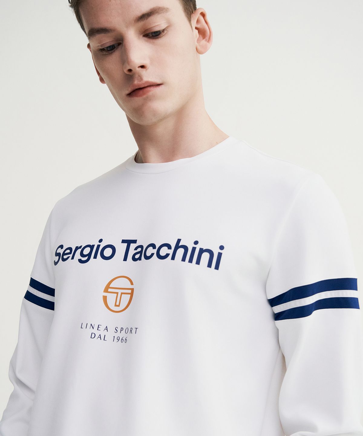 세르지오 타키니(SERGIO TACCHINI) M 에센셜 아트웍 긴팔티셔츠 (White)