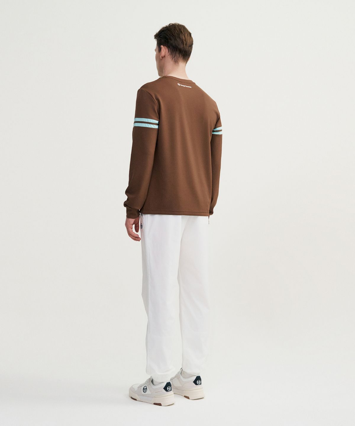 세르지오 타키니(SERGIO TACCHINI) M 에센셜 아트웍 긴팔티셔츠 (D.Brown)